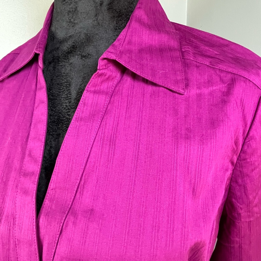 Ann Taylor Sz12 V Neck Button Up Blouse French Cuff Office to Dinner Out - Picture 5 of 9